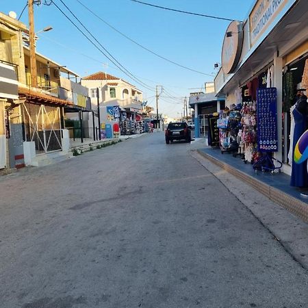 Irene Studios Kavos Luaran gambar