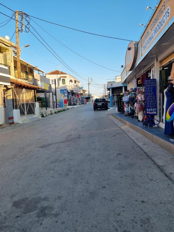 Irene Studios Kavos Luaran gambar